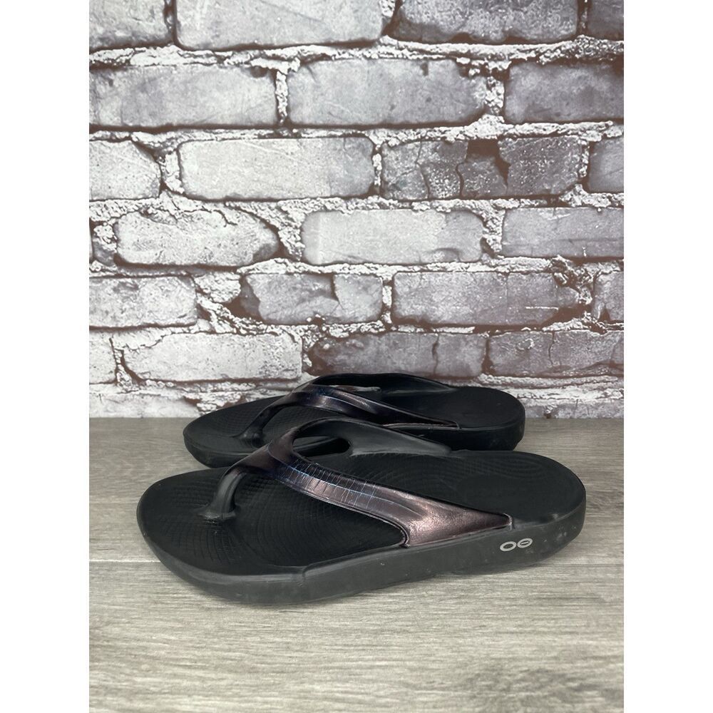 Oofos Oolala Purple Metallic Recovery Flip Flop Sandals Women’s Sz 7.5m Us/38eu